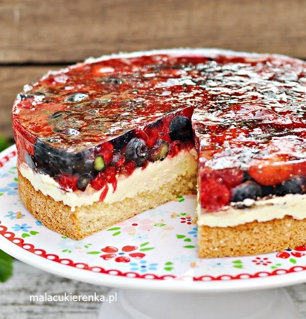 Berry Jelly Cream Cake 4